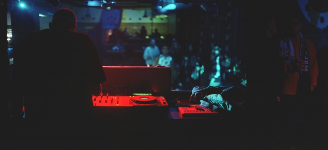 18 VOODOO808, DUNGEON, Stolárna, Fizzy